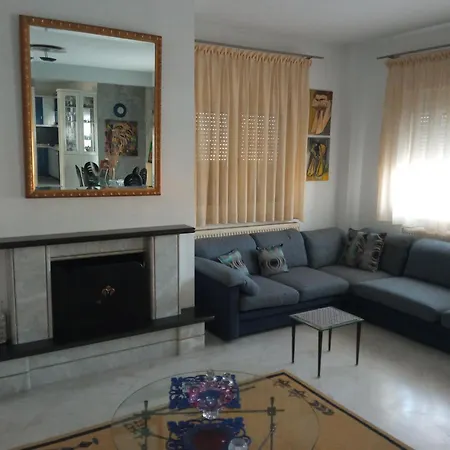 το σπίτι του γιωργου Prázdninový dům Nea Kerdhilia